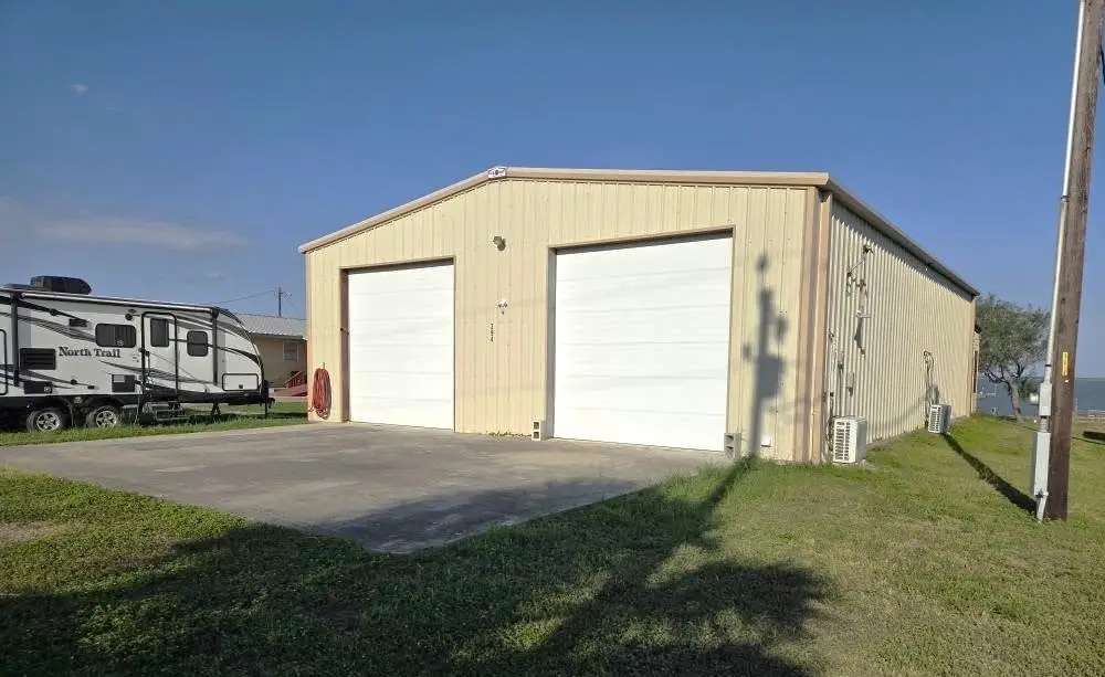 394 Bayside Estates, Riviera, TX 78379 - Image #1