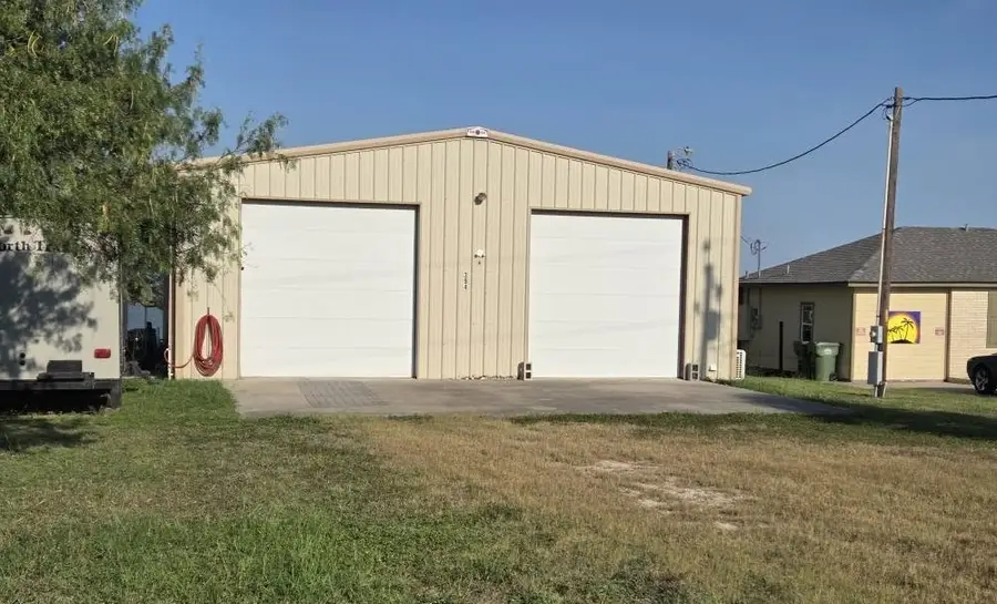 394 Bayside Estates, Riviera, TX 78379 - Image #2