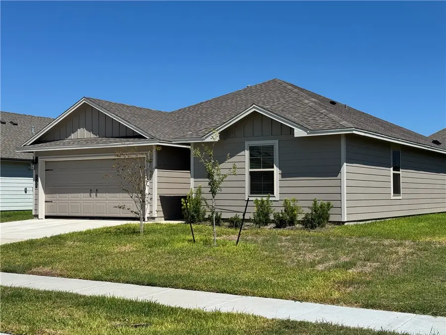 7730 Spiderman Drive, Corpus Christi, TX 78414 - Image #2