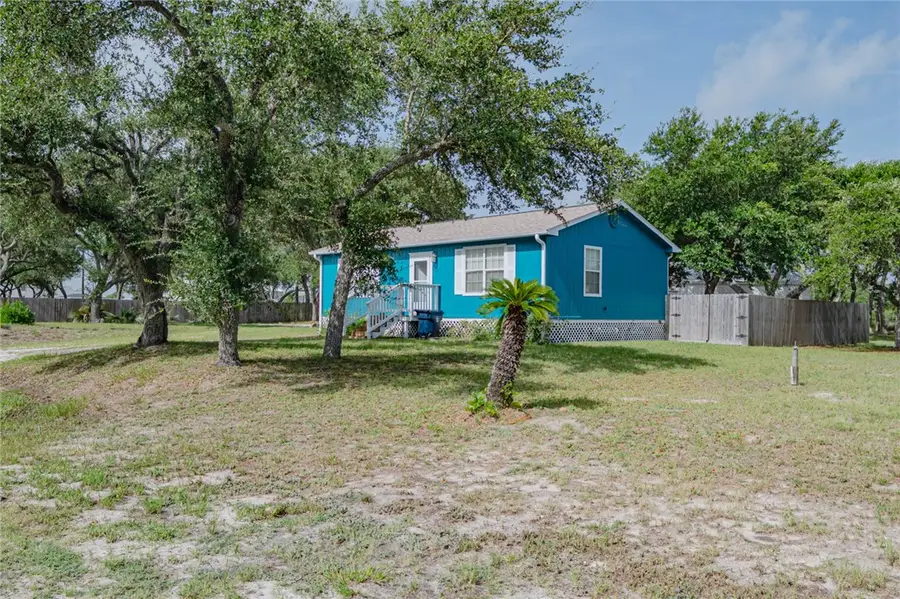 809 N Tenth Str, Fulton, TX 78358 - Image #3