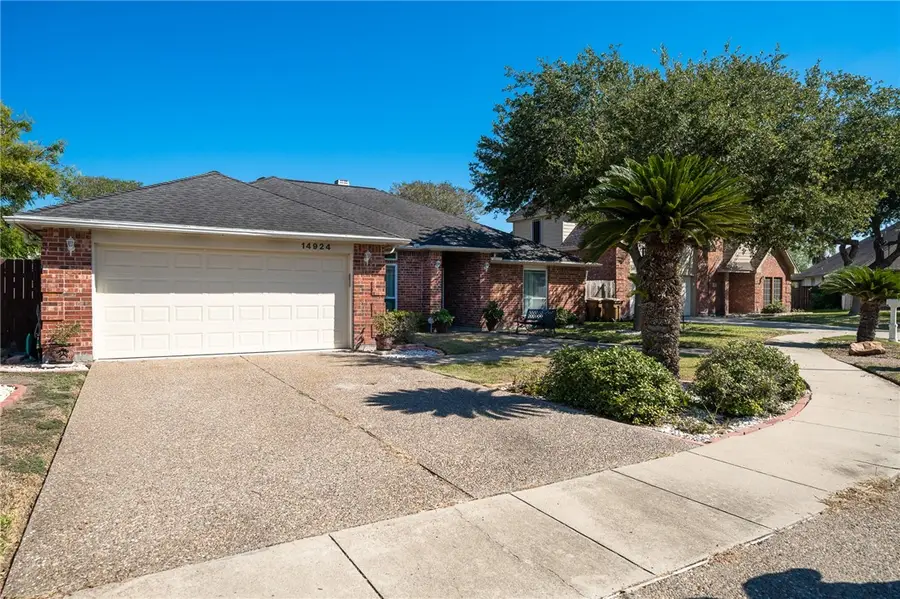 14924 Sandy Creek Court, Corpus Christi, TX 78410 - Image #3