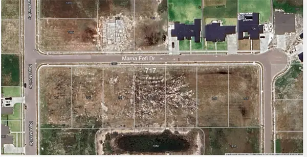 717 Mama Fefi Drive, Corpus Christi, TX 78414