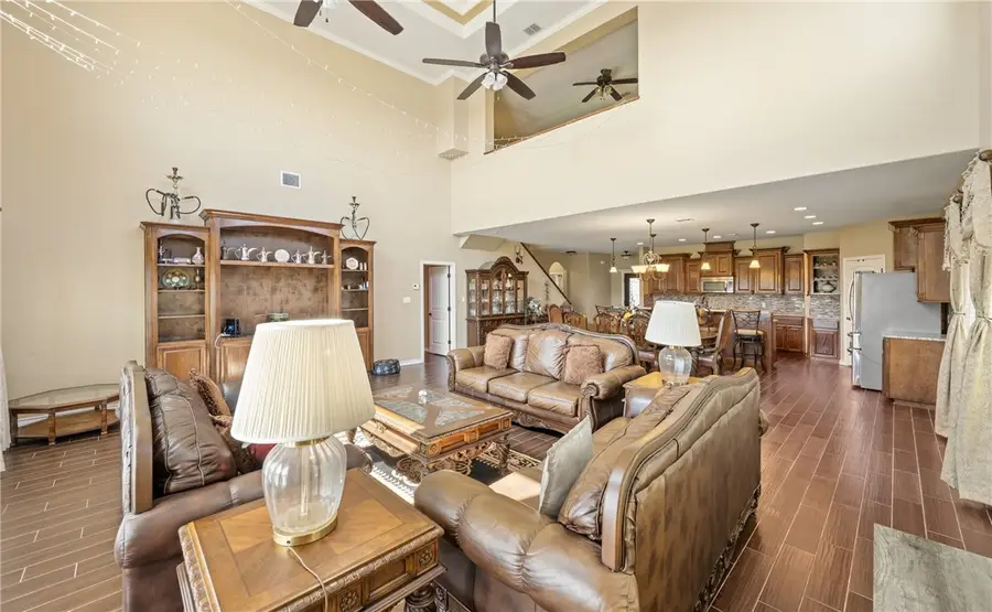 6025 Garden Court, Corpus Christi, TX 78414 - Image #3