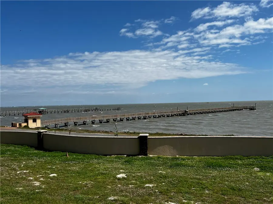 18 Royal Oaks Circle, Fulton, TX 78358 - Image #3