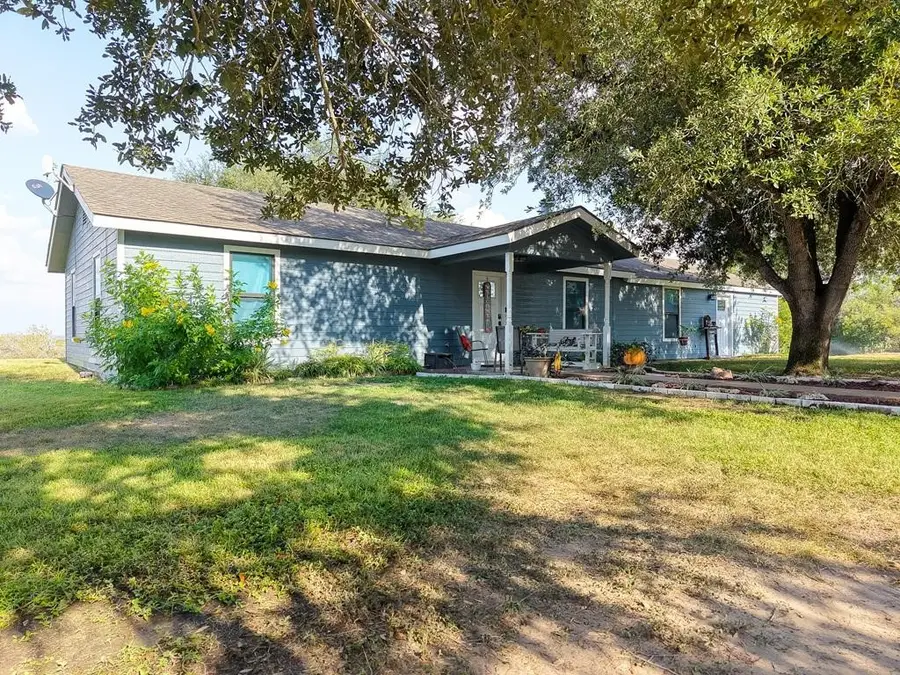 174 Dry Fork, George West, TX 78022 - Image #3