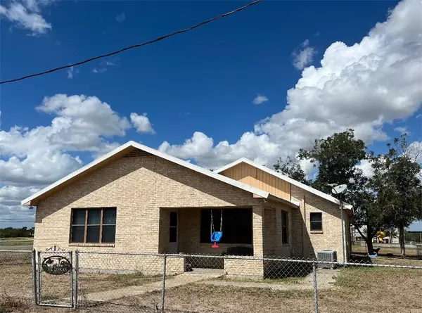 107 Rosebrock, Oakville, TX 78060