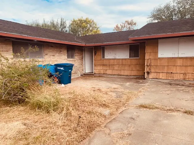 2649 Linn Street, Corpus Christi, TX 78410 - Image #3