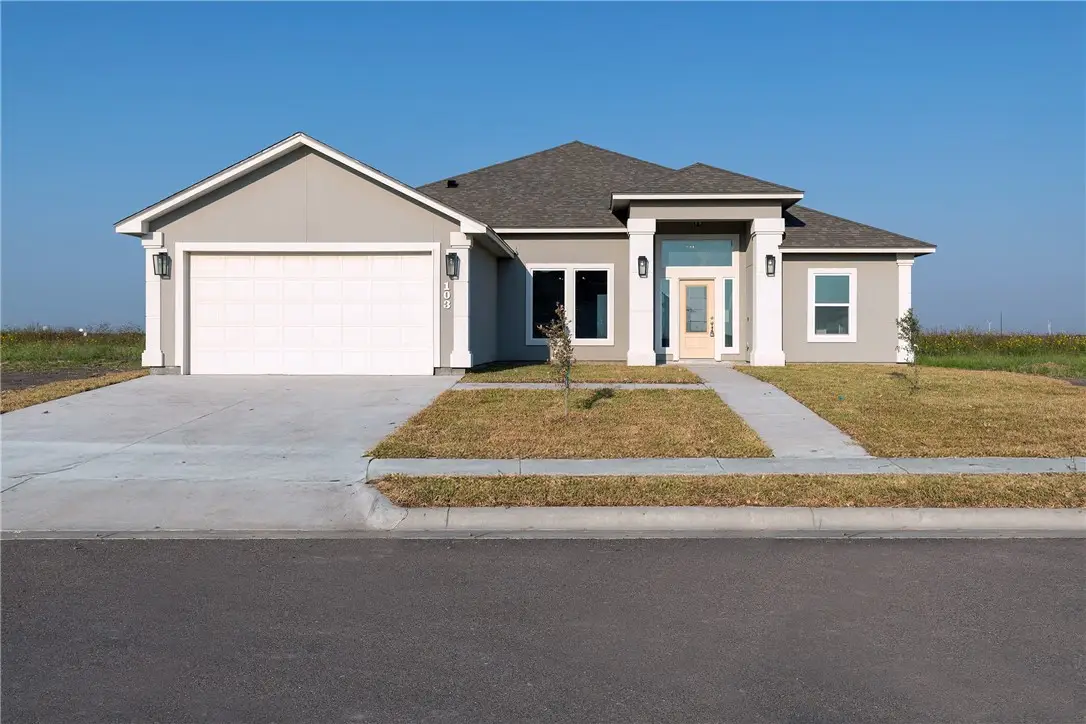 103 Moon Stone, Portland, TX 78374 - Image #1