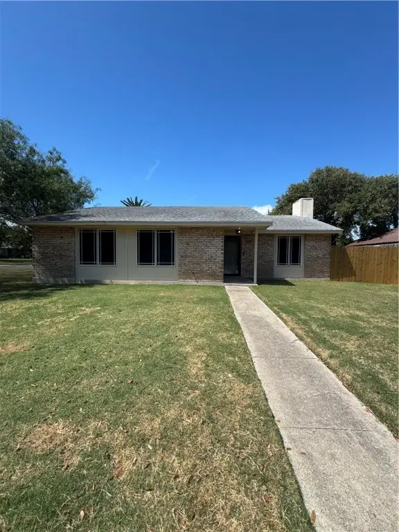 3914 Wagner Lee Drive, Corpus Christi, TX 78418 - Image #1