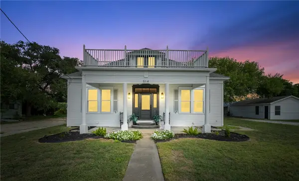 514 W 4th Street, Sinton, TX 78387