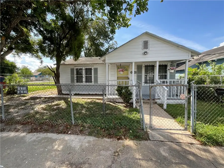 2507 Morris Street, Corpus Christi, TX 78405 - Image #2