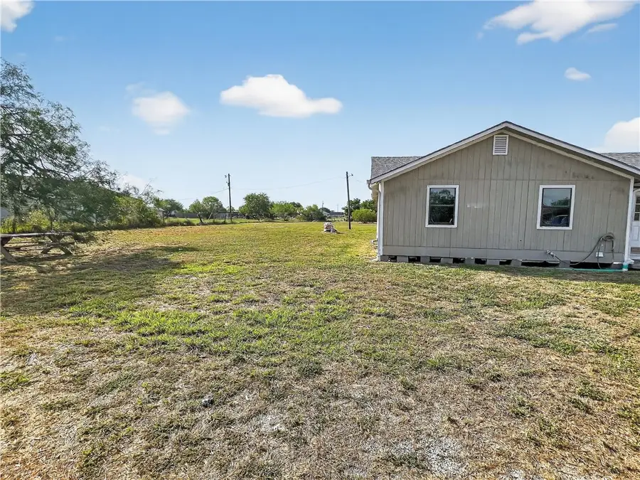 4391 Piper Cub Street, Robstown, TX 78380 - Image #3