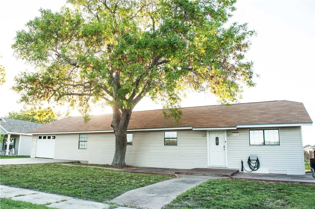 2741 Beaumont Avenue, Ingleside, TX 78362 - Image #1