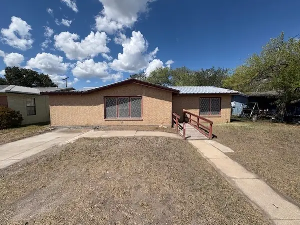 503 Marie Place, Beeville, TX 78102