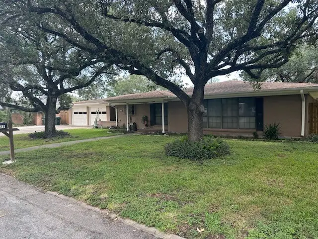 726 Reynolds Avenue, Taft, TX 78390 - Image #2