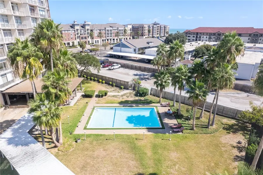 4600 Ocean Drive #203, Corpus Christi, TX 78412 - Image #3