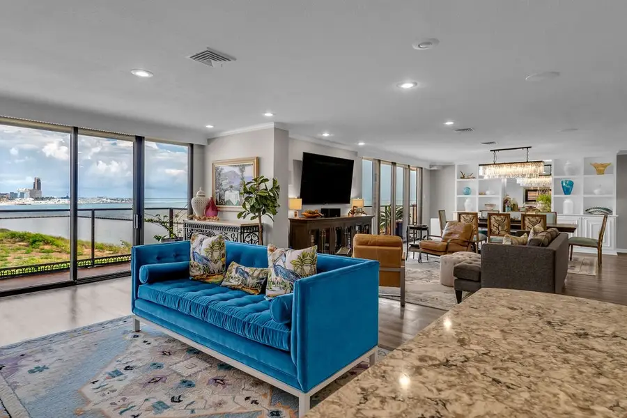 1400 Ocean Drive #502B, Corpus Christi, TX 78404 - Image #2