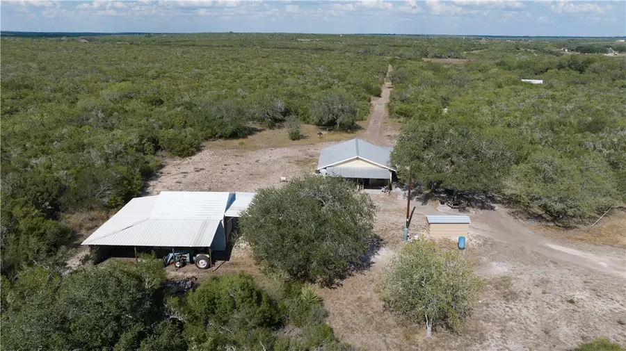 731 Cr 325, George West, TX 78022 - Image #3