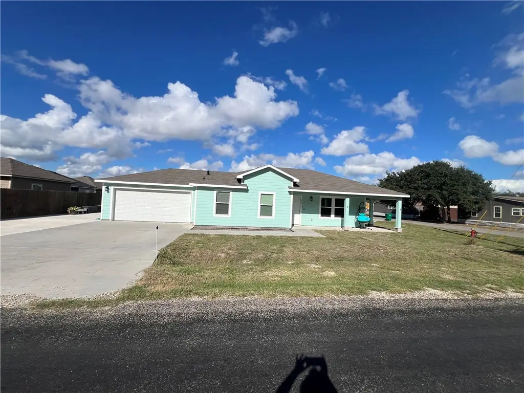 2076 S Saunders Street, Aransas Pass, TX 78336 - Image #1