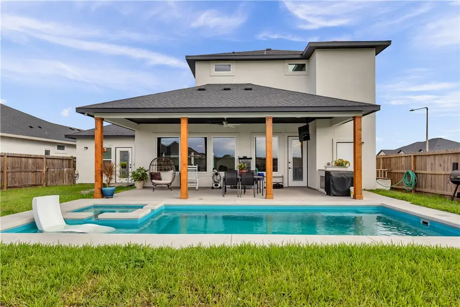 113 John Russell Drive, Portland, TX 78374 - Image #3