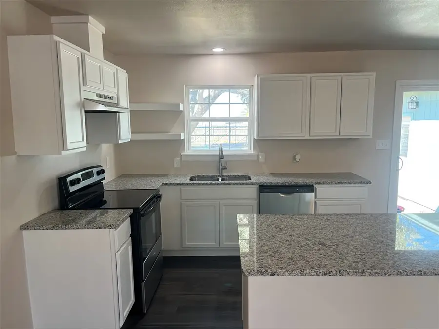 3809 Brookside Drive, Corpus Christi, TX 78410 - Image #3