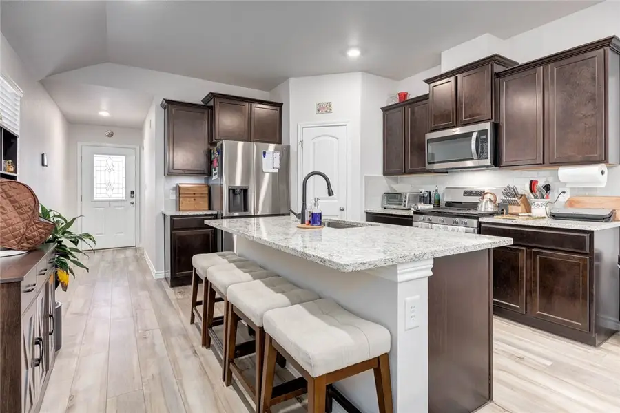 7621 Bullrider Drive, Corpus Christi, TX 78414 - Image #3