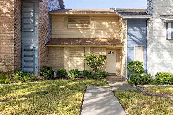 6630 Long Meadow Drive #2-B, Corpus Christi, TX 78413