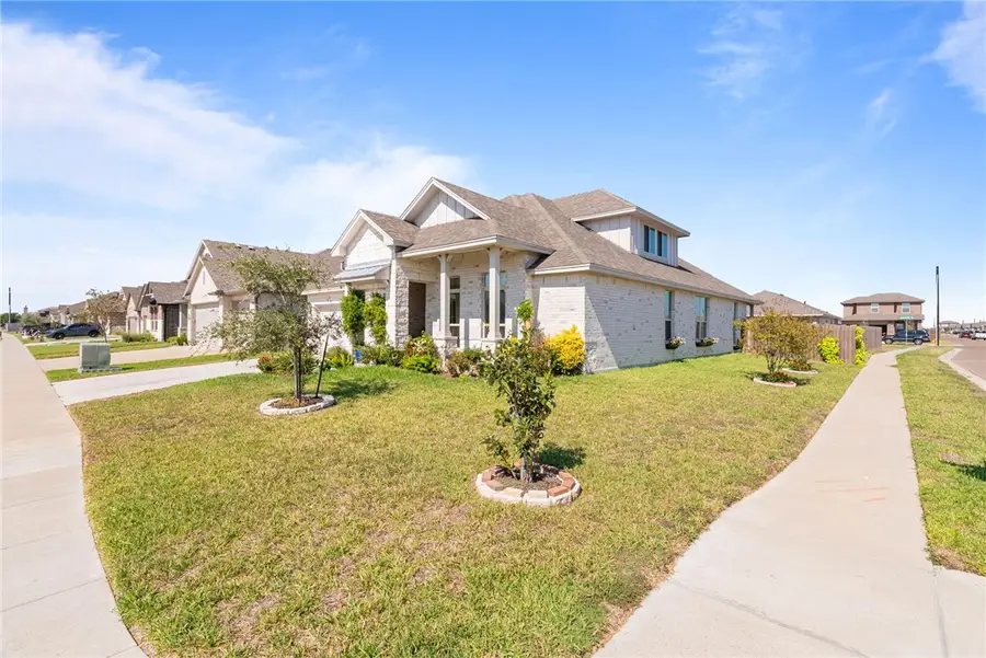 7630 Stampede Drive, Corpus Christi, TX 78414 - Image #2