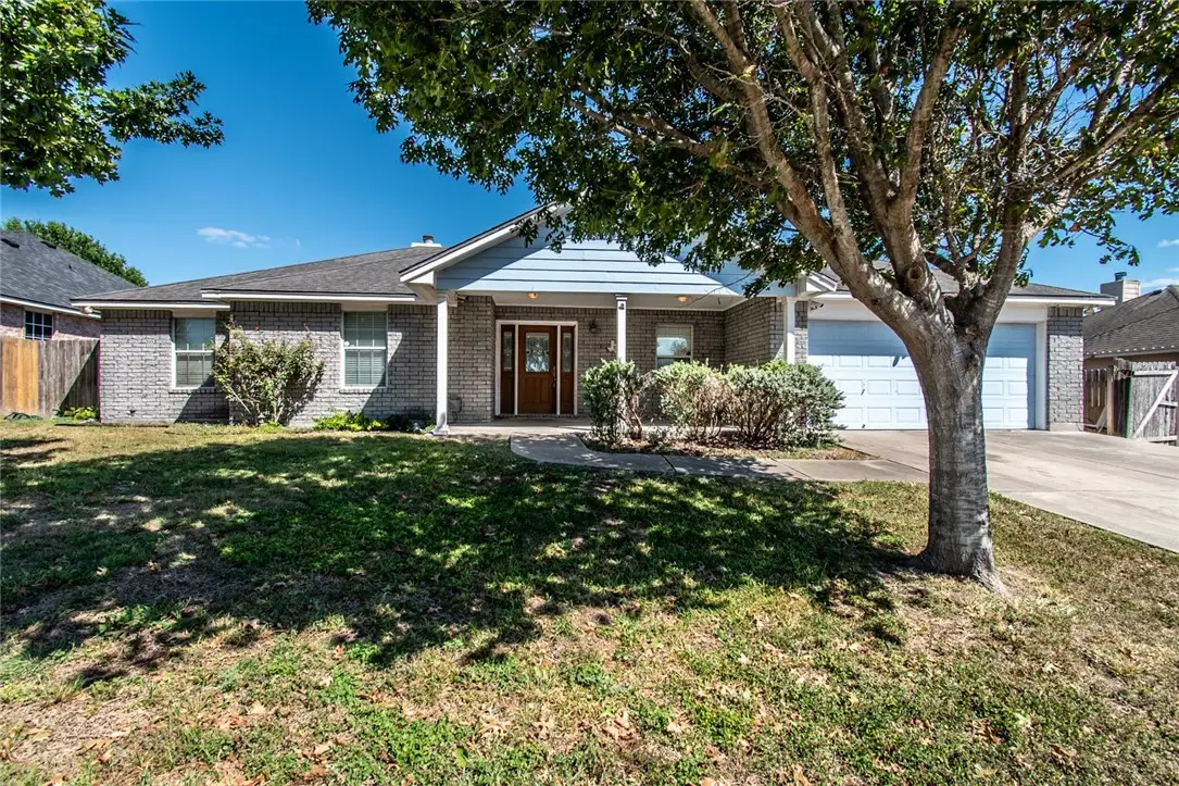 103 Collins, Odem, TX 78370 - Image #1