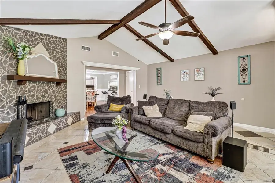 513 Poenisch Drive, Corpus Christi, TX 78412 - Image #3