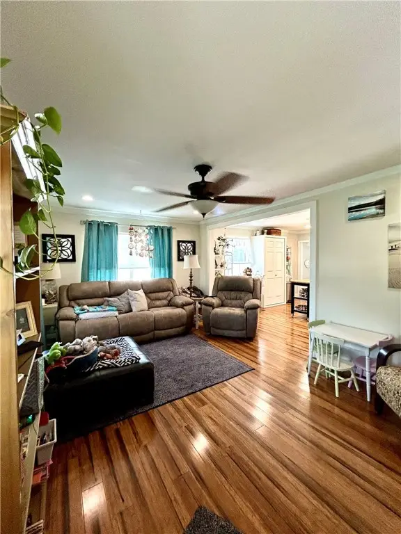 1504 N Adams Street, Beeville, TX 78102 - Image #3