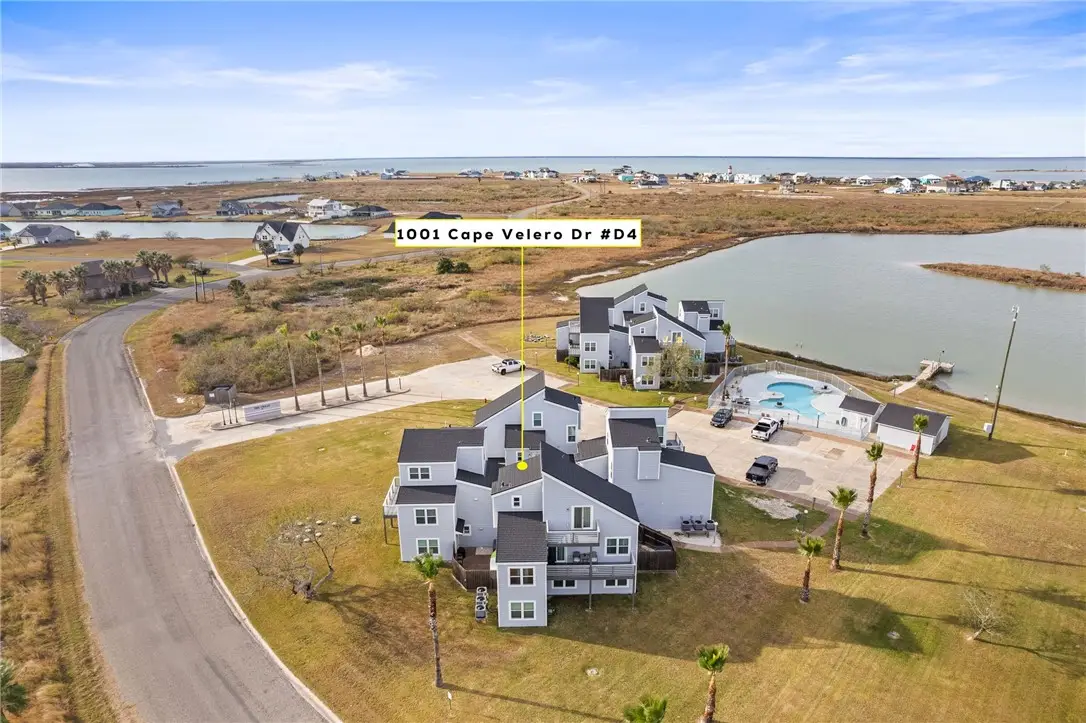 1001 Cape Velero Drive #D-4, Rockport, TX 78382 - Image #1