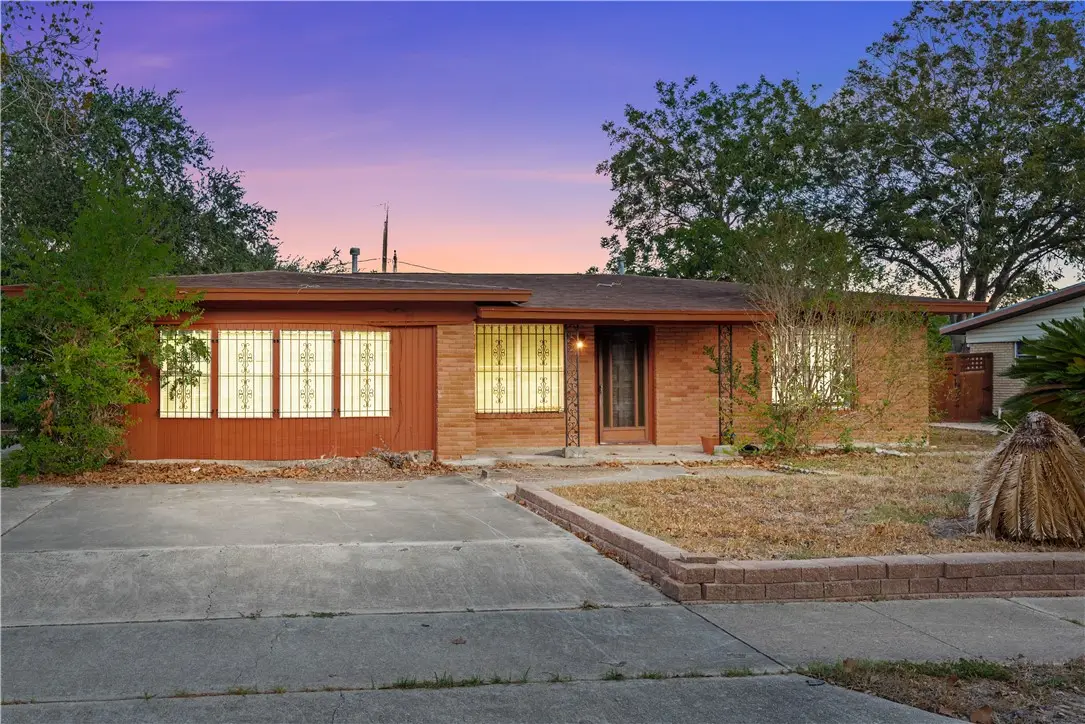 10761 Emmord Loop, Corpus Christi, TX 78410 - Image #1