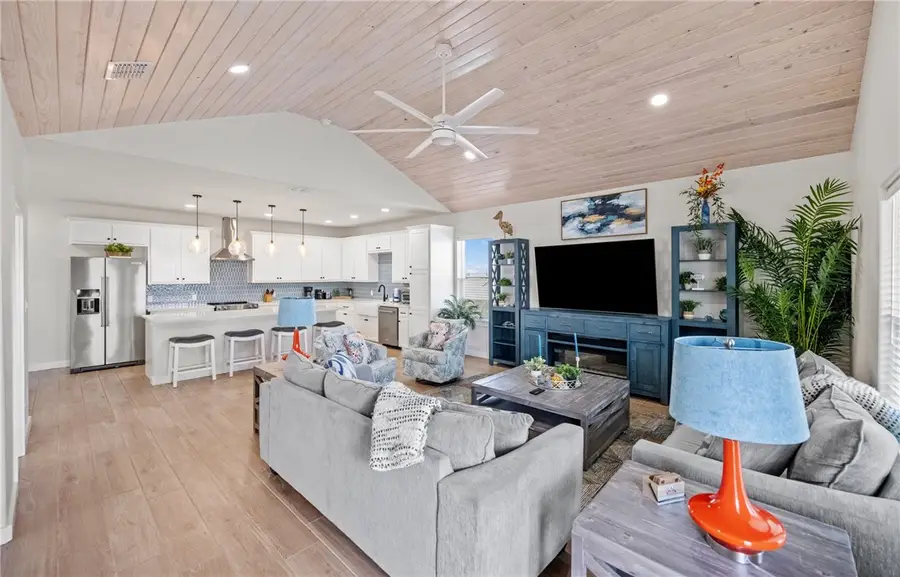 3087 S 11th Street #401, Port Aransas, TX 78373 - Image #3