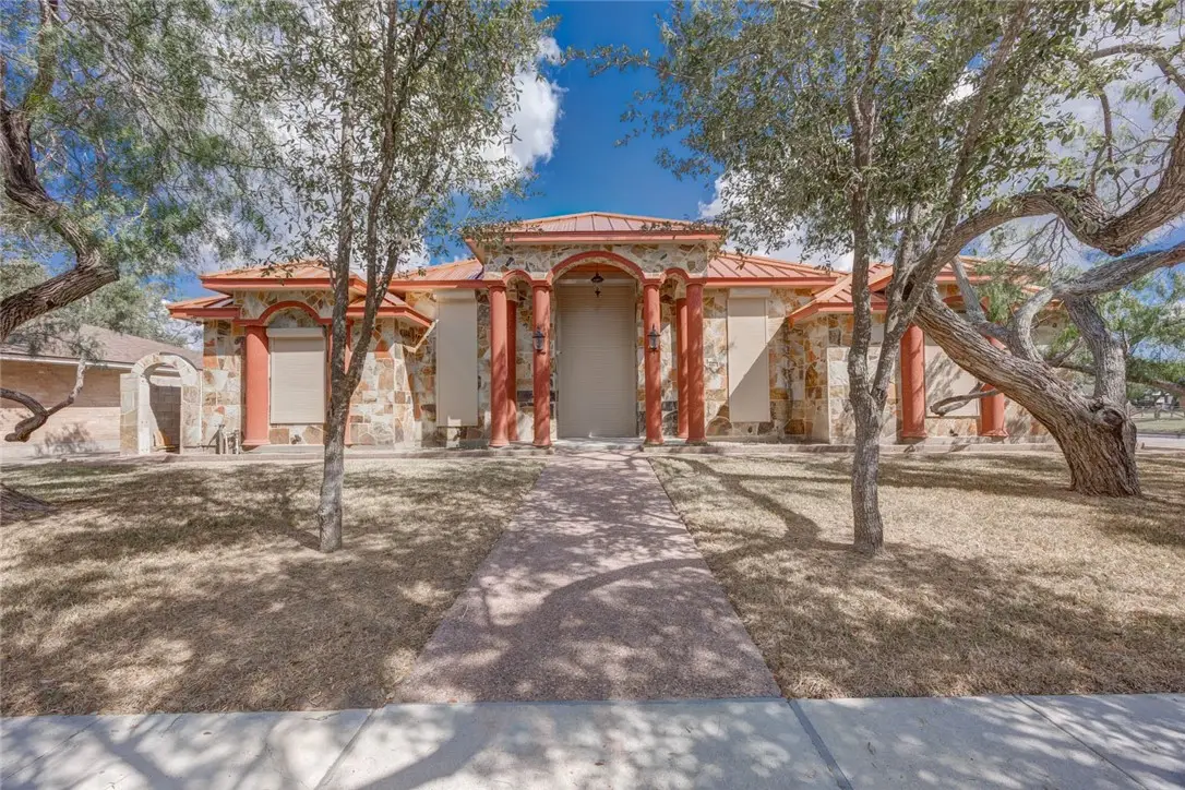 4326 Pecan Valley Drive, Corpus Christi, TX 78413 - Image #1