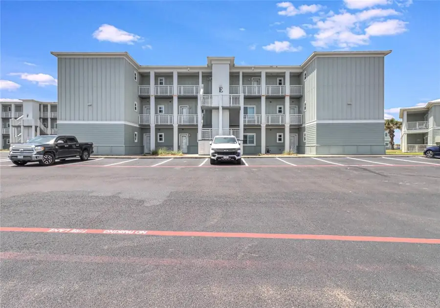 1107 11th Street E #33, Port Aransas, TX 78373 - #2