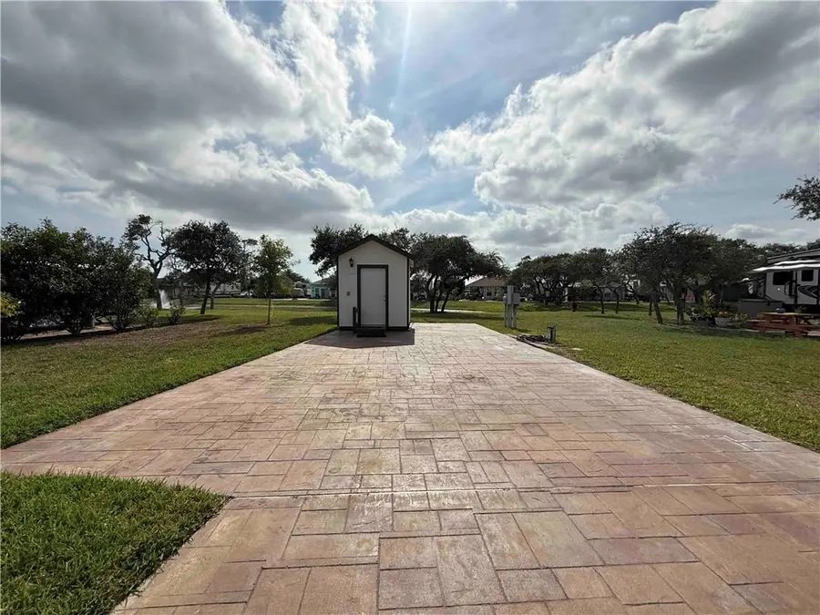 104 Augusta Circle, Aransas Pass, TX 78336 - Image #3