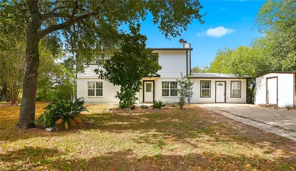 807 NE Frontage, Beeville, TX 78102