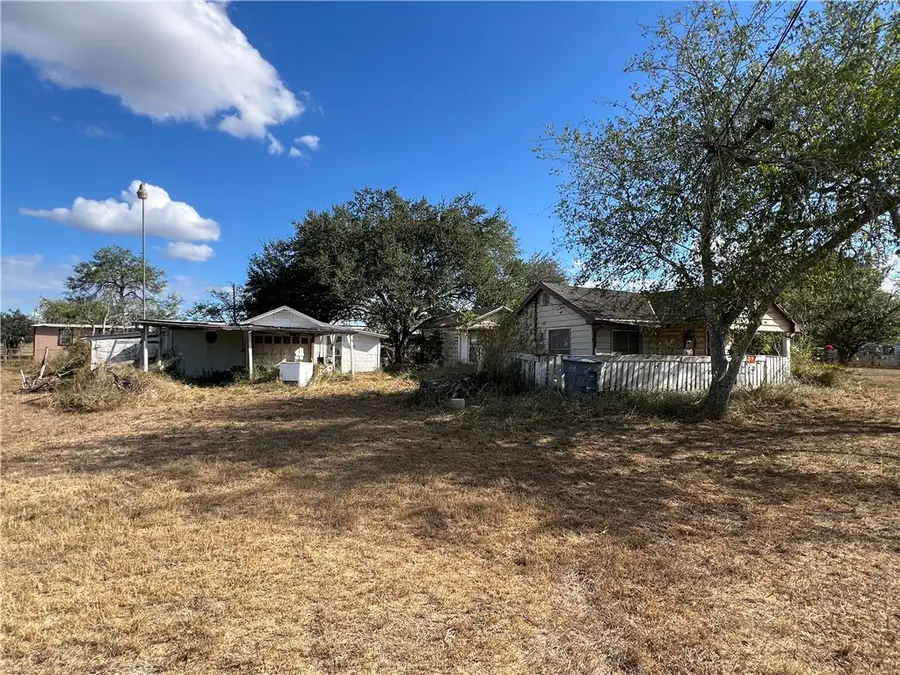 113 4th Street, Mathis, TX 78368 - Image #3