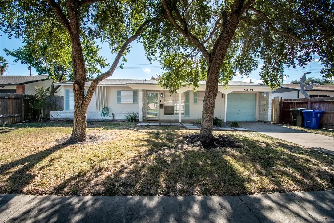 5809 Glen Arbor Drive, Corpus Christi, TX 78412 - Image #1