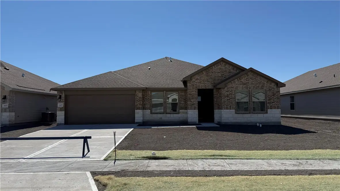 1409 Irigoyen Street, Corpus Christi, TX 78415 - Image #1