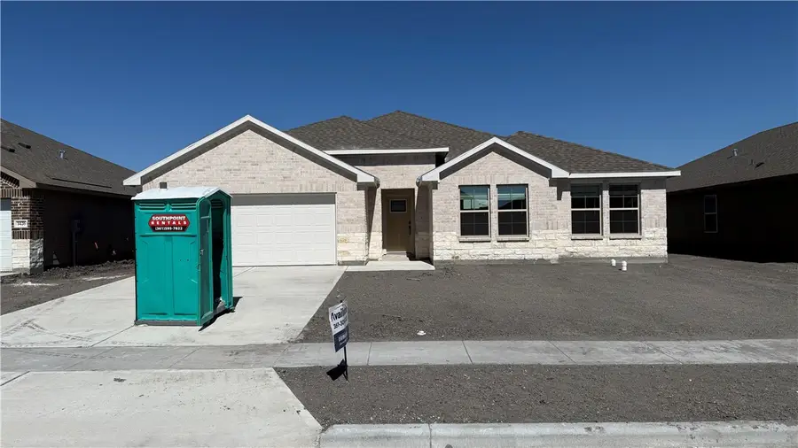 1422 Irigoyen Street, Corpus Christi, TX 78415 - Image #2