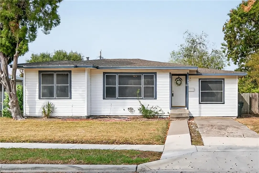 734 Lansdown Drive, Corpus Christi, TX 78412 - Image #1