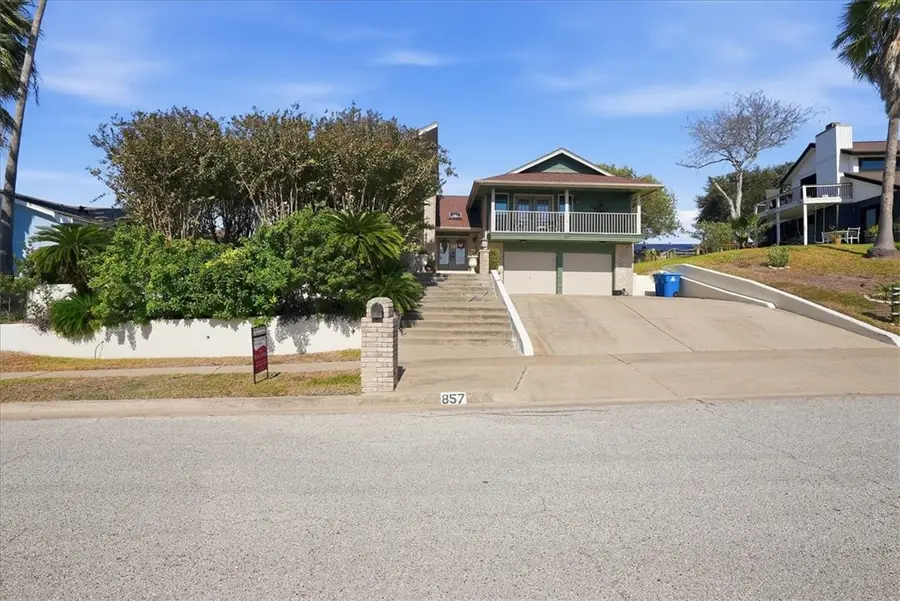 857 Cliff Drive, Portland, TX 78374 - Image #3