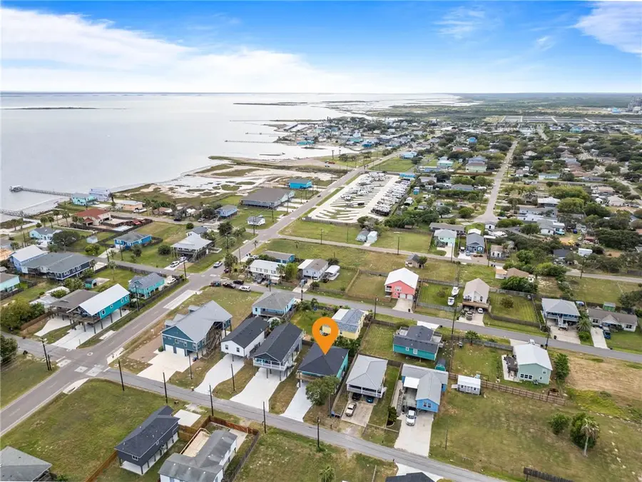 217 Las Palmas Drive, Corpus Christi, TX 78418 - Image #2