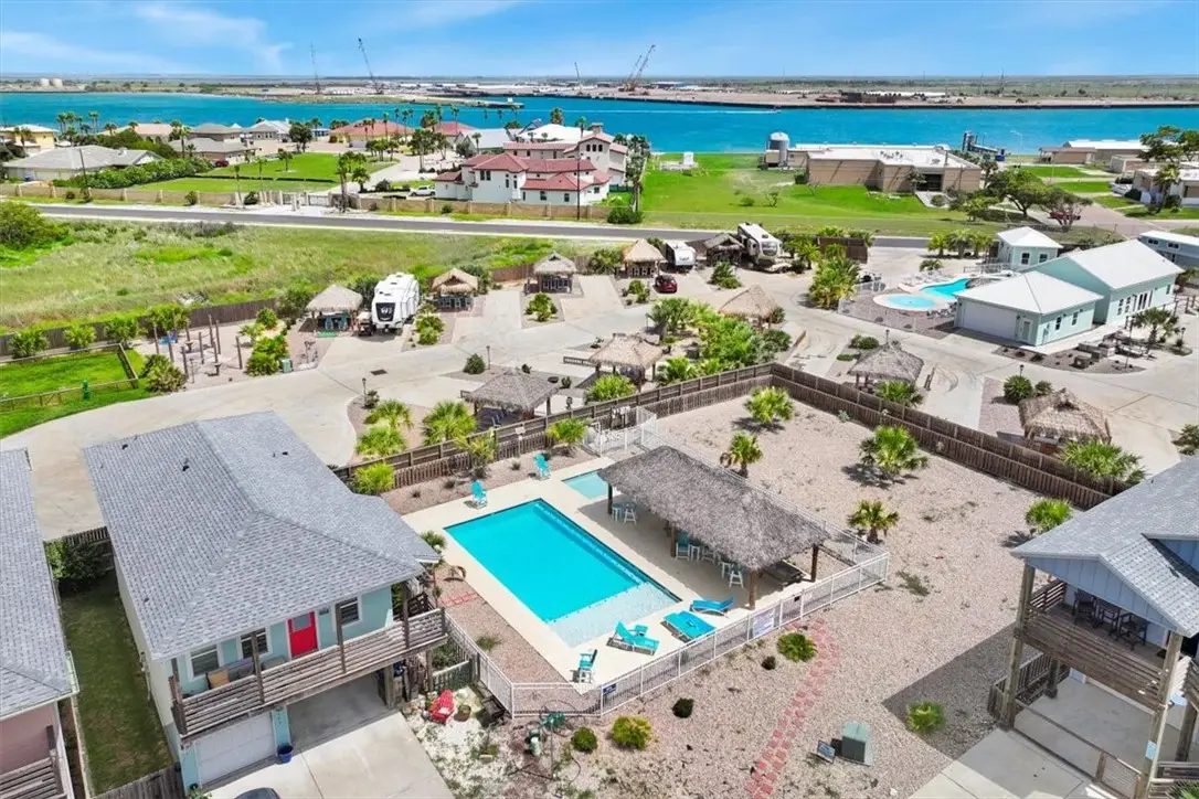 230 Port Arthur Street, Port Aransas, TX 78373 - Image #1