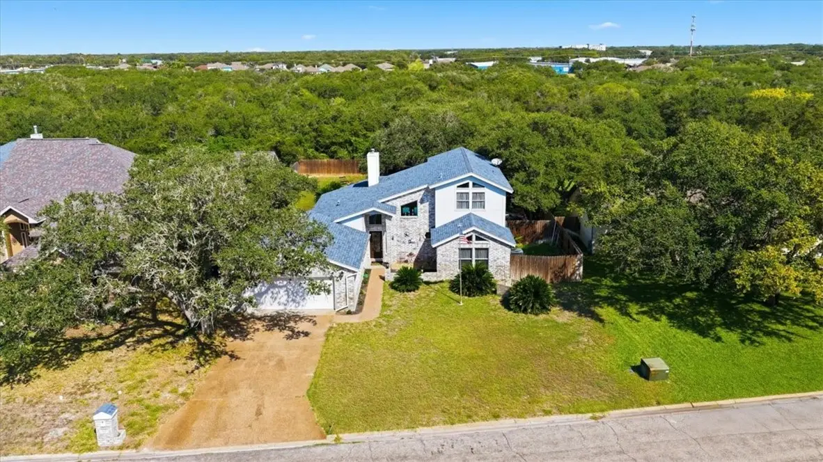 120 Marion Drive, Rockport, TX 78382 - Image #1