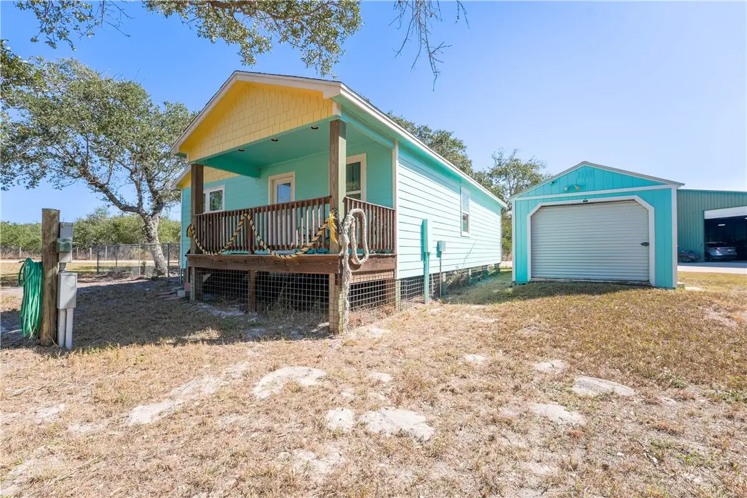 2102 Prairie Road, Rockport, TX 78382 - Image #1