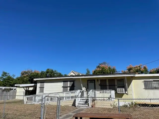 3530 Carrolleton Street, Corpus Christi, TX 78411 - Image #2