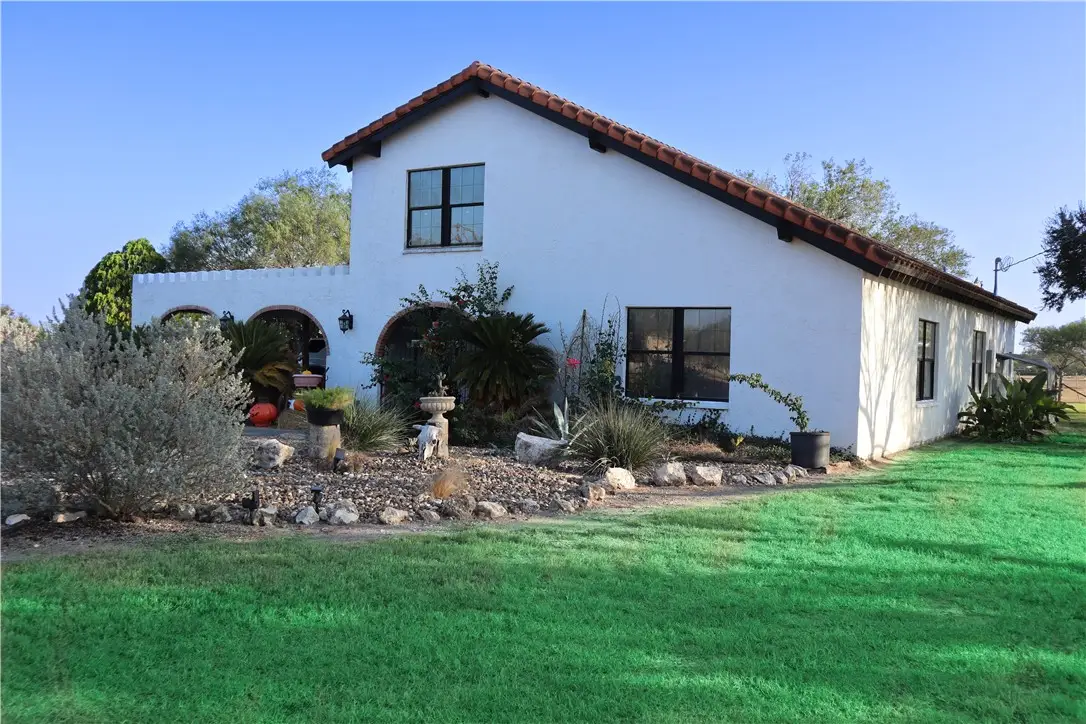 289 E County Road 2150, Kingsville, TX 78363 - Image #1